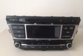 Thumbnail 3 van Radio cd speler Hyundai i20 inbouwframe 96170C8250SDH