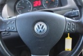 Thumbnail 11 van Volkswagen Touran 2.0 TDI Trendline