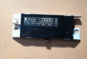 Afbeelding 1 van 8K9035225 Antenneversterker Audi A4 S4 Avant BLAUPUNKT
