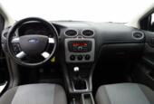 Ford Focus Wagon 1.6i-16V  !! VERKOCHT !!