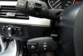 BMW  Touring 320D Automaat !! 82.000km !! Topstaat-Panoramadak-Navigatie