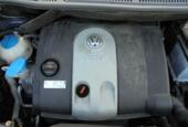 Motorblok  BAG VW Touran I 1.6-16V FSI (03-'06) 03C100091AX