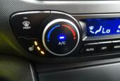 Hyundai i10 1.2i 88PK Navigatie-Cr.contr-Clima-15"Lm.velgen-Pdc-Stoel/stuur verwarming