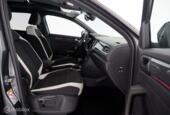 Volkswagen T-Roc 1.5 150PK Automaat Sport R-line pano|trekhaak|led|cam|nav|dab|ecc|lmv18