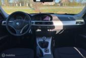 BMW 3-serie Touring 318i BusinessLine LCI AIRCO 5-DEURS