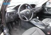 BMW 3-serie Touring 318i Edition Clima Cruise 17 velgen Xenon