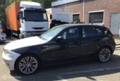 BMW 1-serie 118d High Executive voor onderdelen