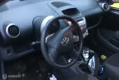 Toyota Aygo 1.0-12V +