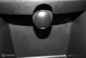 Citroen C1 1.0-12V 5-Deurs Facelift 2 Exclusive AUTOMAAT Ledverlichting Airco Lederstuur F1-Schakelflippers  Toerenteller Centr.Deurvergr. Elek.Ramen Stuurbekr. Radio/Cd/Aux 12V.-Aansl. Zwart Interieur *Verkocht*