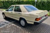 Mercedes 190 2.0 E Benzine Handgeschakeld Oldtimer bj:1983