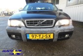 Volvo V70 2.5 T Cross Country AWD Exclusive , Kleurcode 019