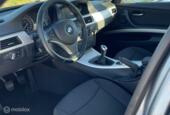 BMW 3-serie Touring 318i BusinessLine LCI AIRCO 5-DEURS