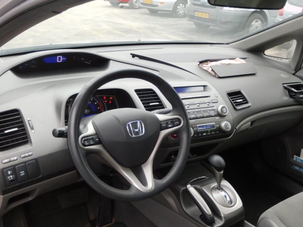 Afbeelding 8 van Honda Civic VIII 1.3 Hybrid