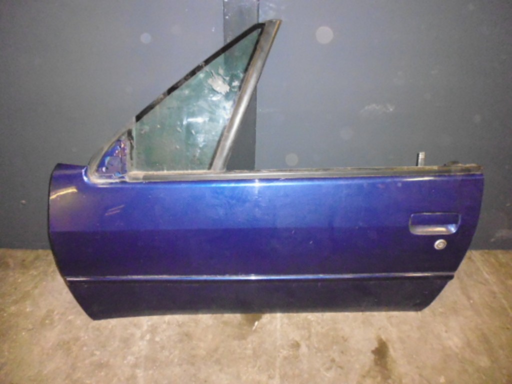 Afbeelding 1 van Portier Linksvoor blauw Peugeot 306 Cabriolet 9004N7