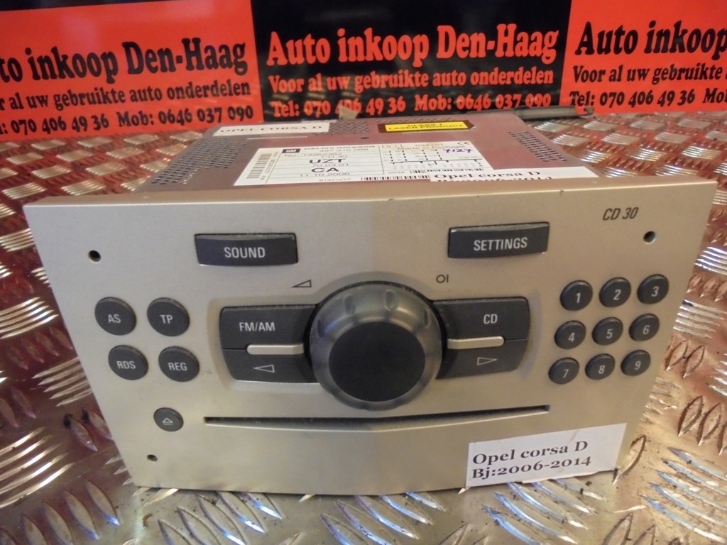 Afbeelding 2 van Opel Corsa D ('06-'15) Originele Radio CD Speler Met CODE !