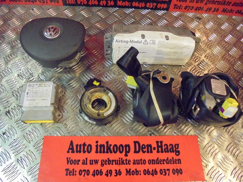 Afbeelding 1 van Volkswagen Golf 5 ('03-'08) Airbag Set Alles erop en eraan !
