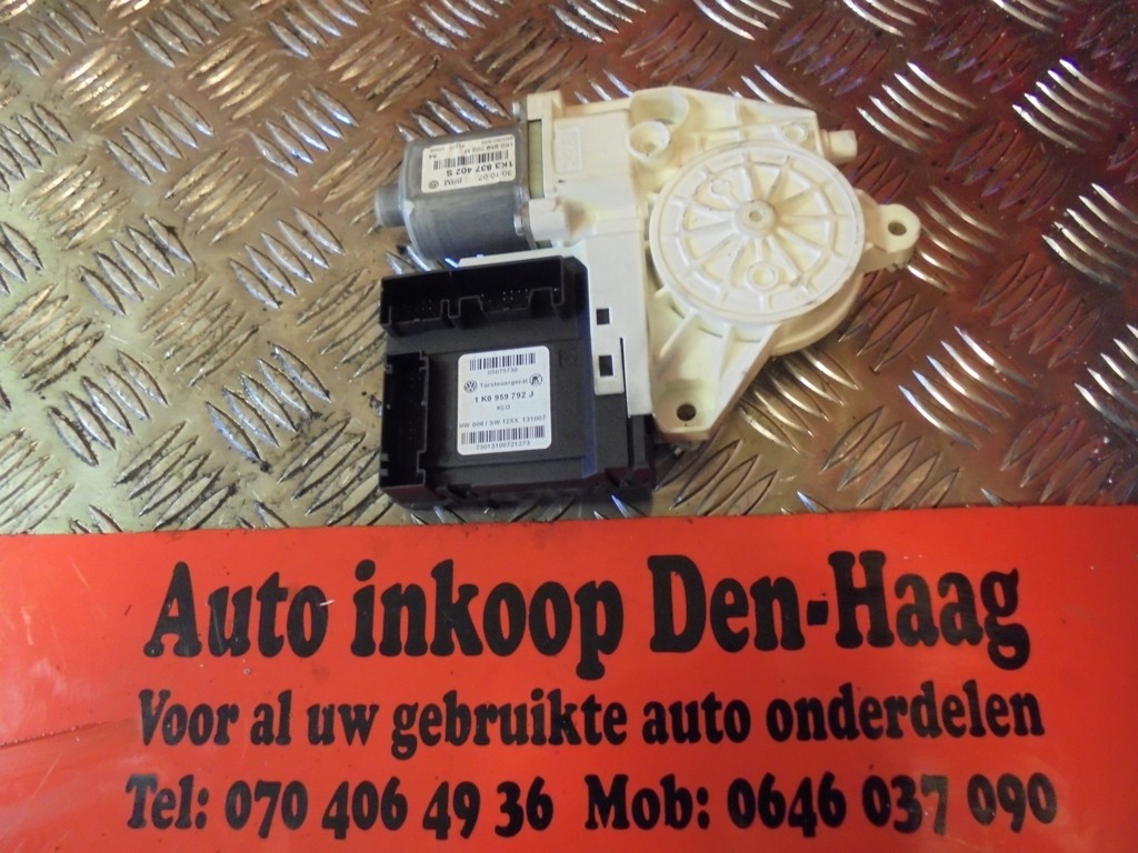 Afbeelding 1 van Volkswagen Golf V ('03-'08) Raammotor Rechtsvoor 1k0959791J
