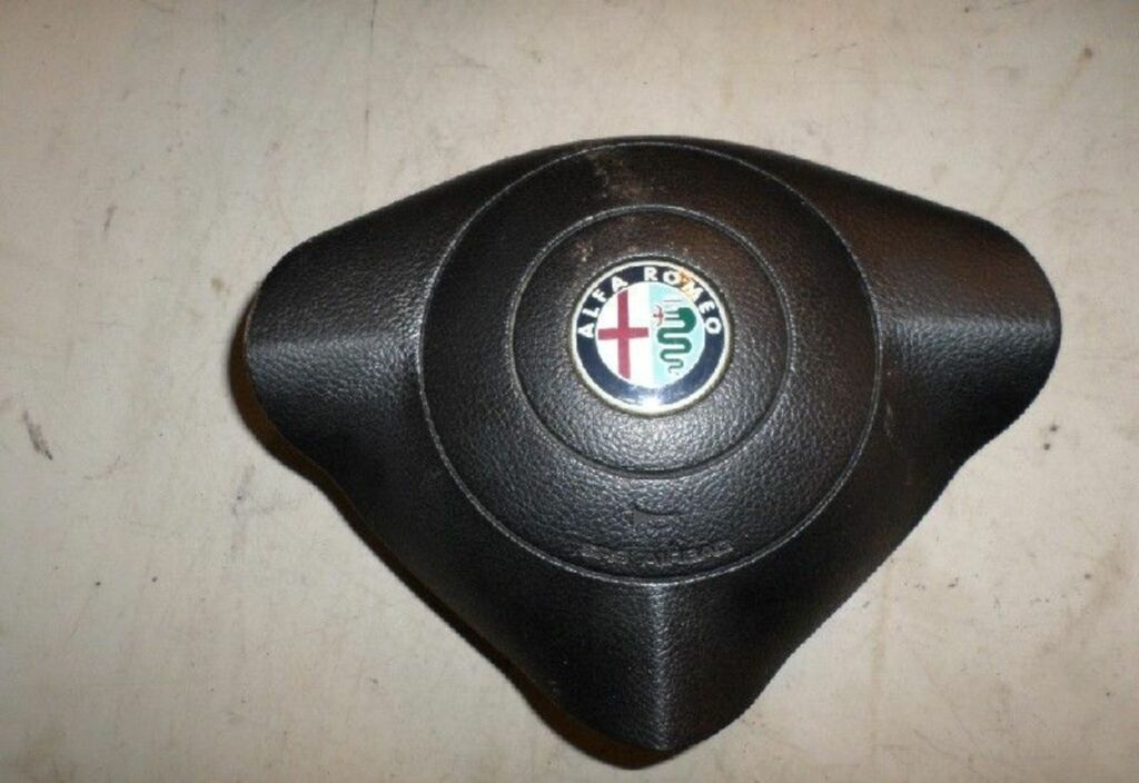 Afbeelding 1 van Stuurairbag  Alfa Romeo 147 1.6 T.Spark Distinctive 