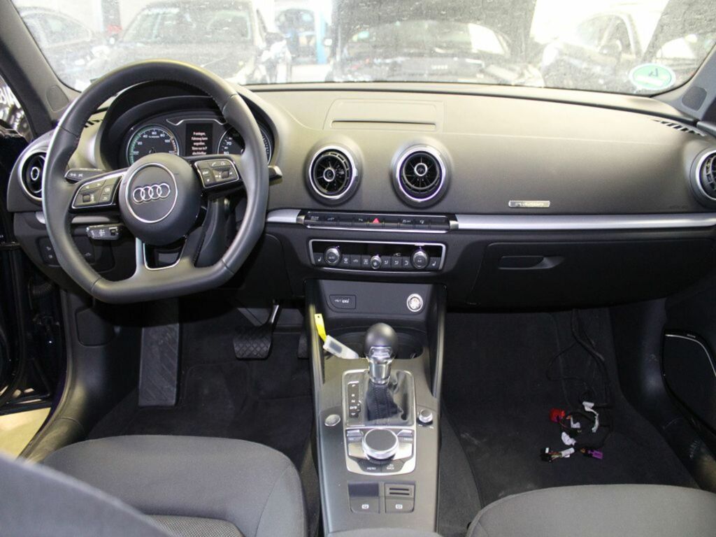 Afbeelding 5 van Bedieningspaneel Audi Q2Design Pro Line('16-'18) 8v0819047g