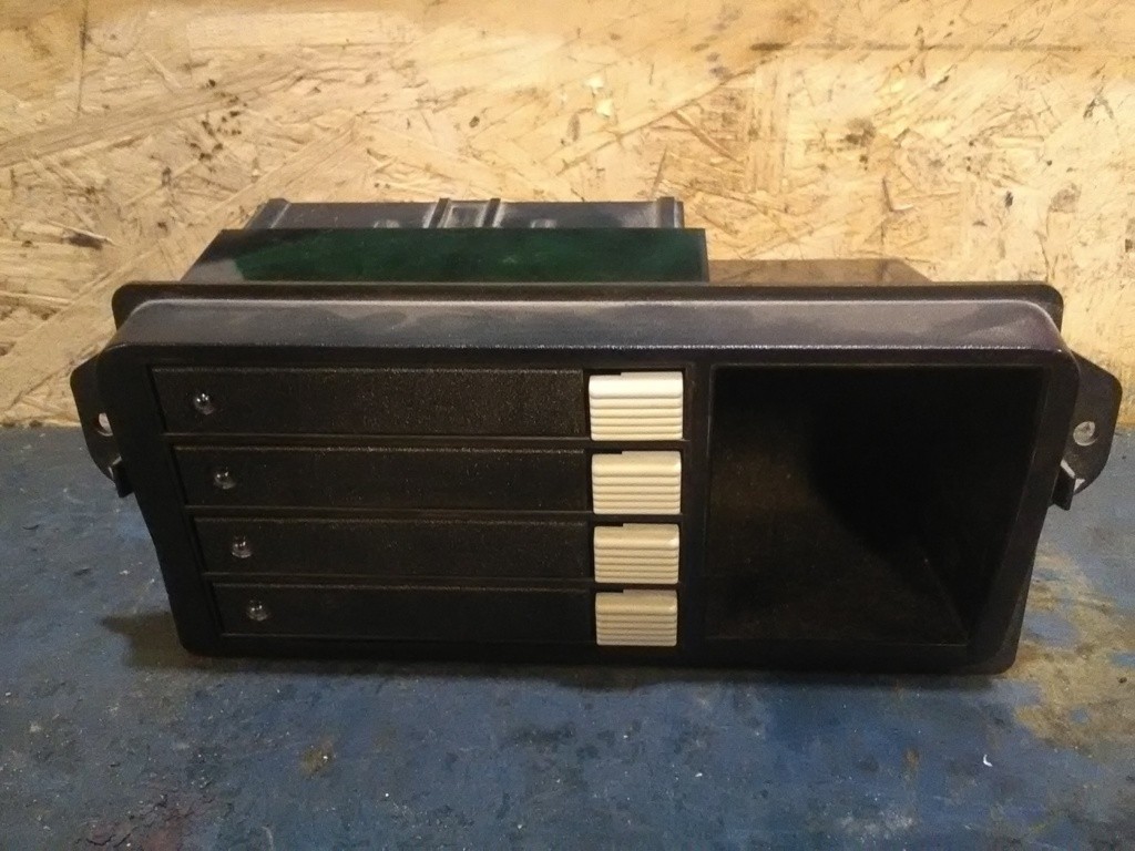 Afbeelding 1 van Cassettehouder Audi 80 B2 ('78-'86) casette