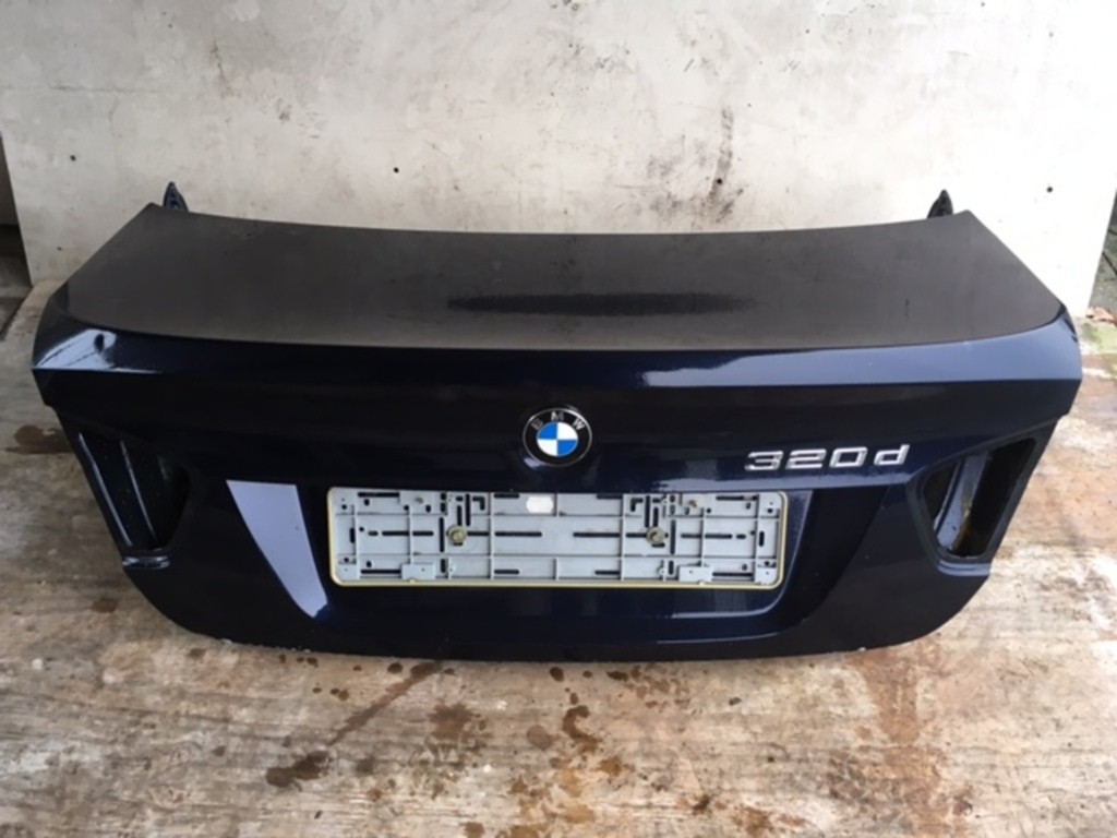 Afbeelding 1 van Achterklep blauw metallic BMW 3-serie E90 ('05-'08)