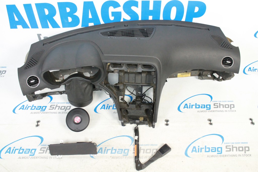 Afbeelding 2 van Airbag set - Dashboard zwart Alfa Romeo 159 (2006-2011)
