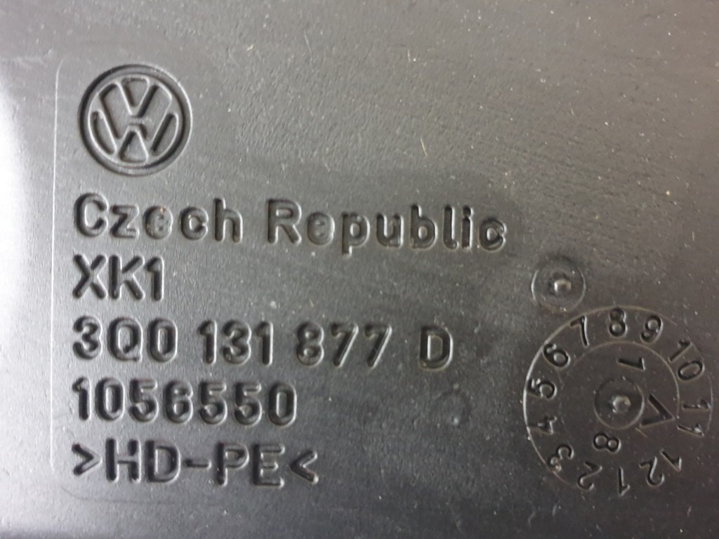 Afbeelding 6 van VW PASSAT B8 ARTEON 3G Adblue tank Brandstoftank 3Q0131877D