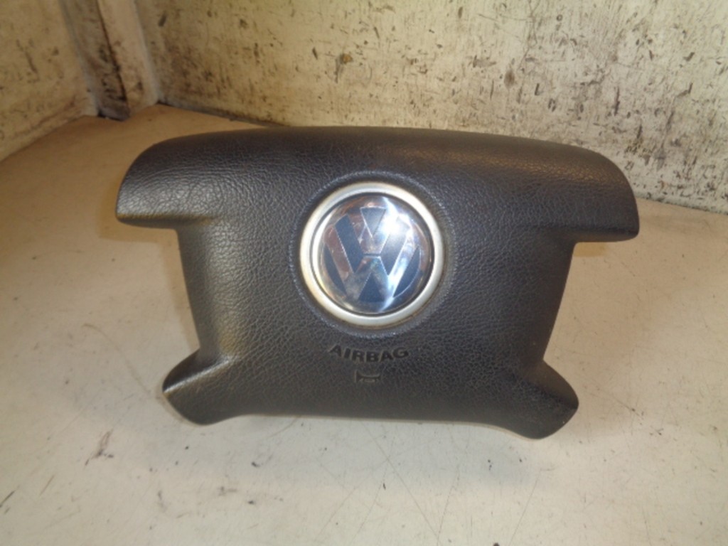 Afbeelding 1 van Stuurairbag Volkswagen Caddy Bestel III 2.0 SDI ('03-'10) 2K0880201A