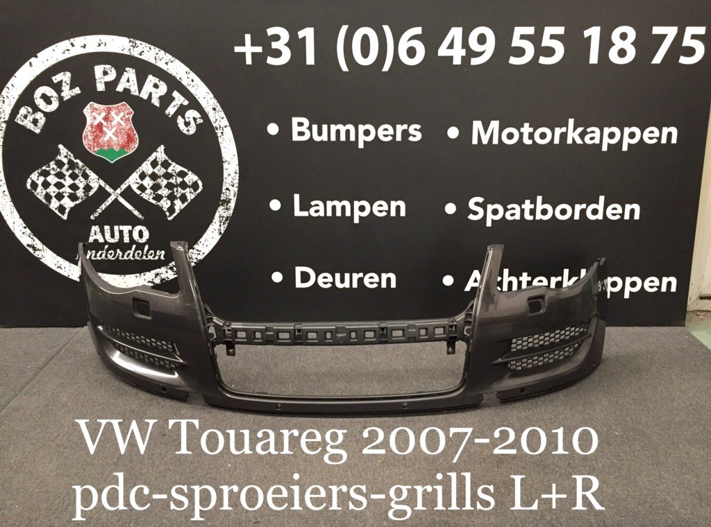 Afbeelding 1 van VW Touareg voorbumper met grills origineel 2007-2010