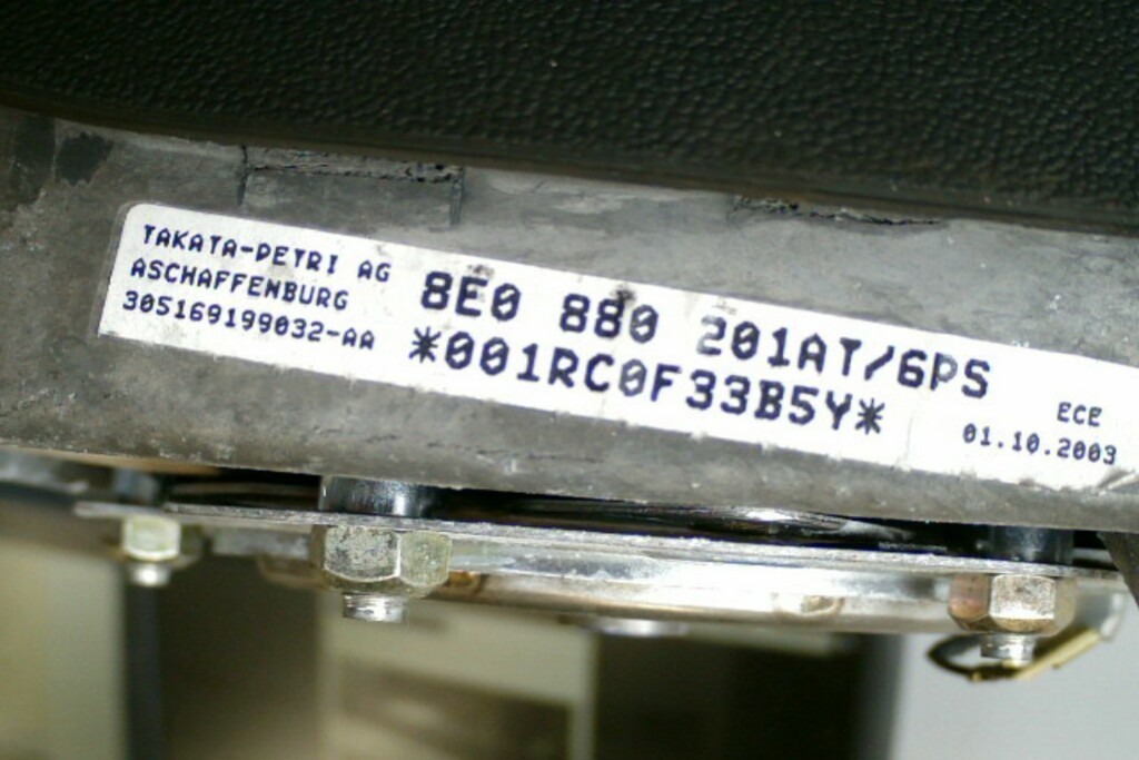 Afbeelding 4 van Airbag stuur ​​8E0880201AT​ ​​Audi A3 8P ('03-'12)​