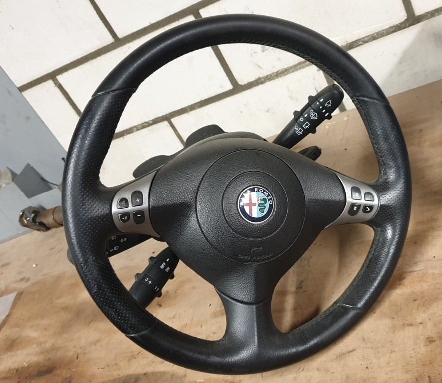 Afbeelding 1 van Alfa Romeo 147 Stuurhuis stuurwiel airbag compleet