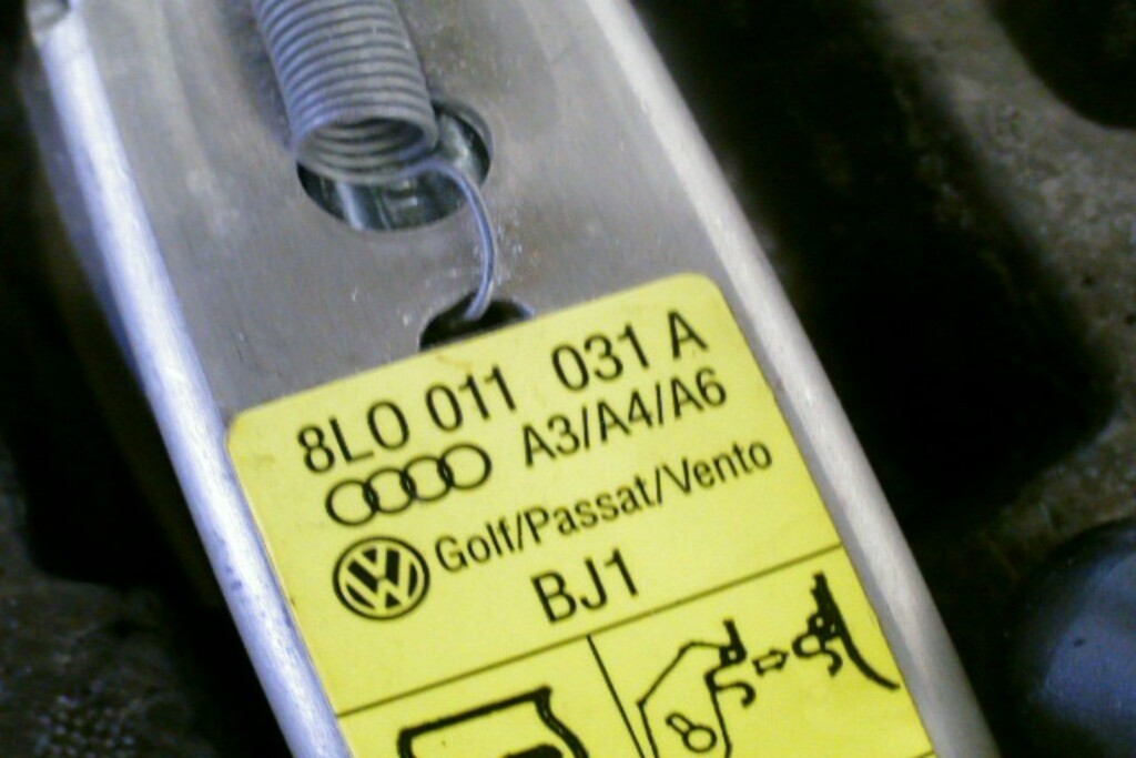 Afbeelding 3 van Krikset ​​8N0012109S ​​Audi TT 8N ('98-'06)​