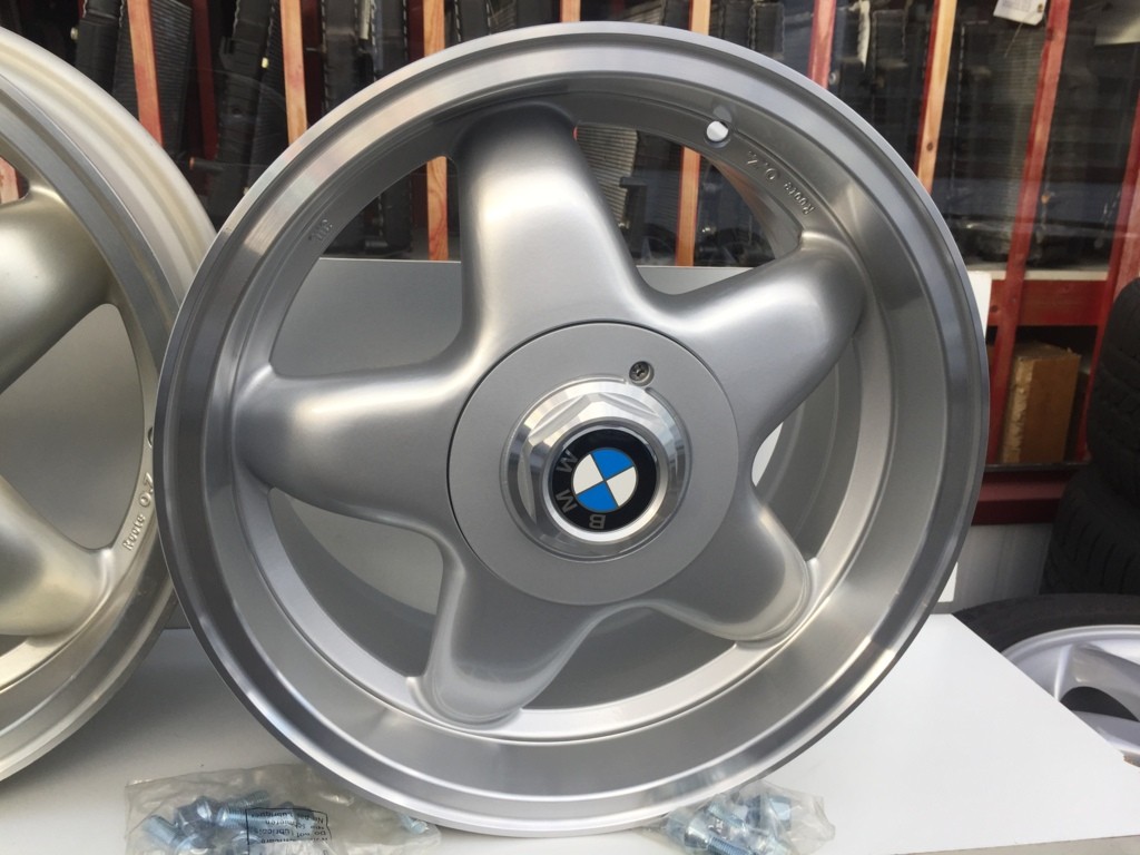 Afbeelding 3 van Sportvelgen set lichtmetaal O.Z. BMW 3-serie E36