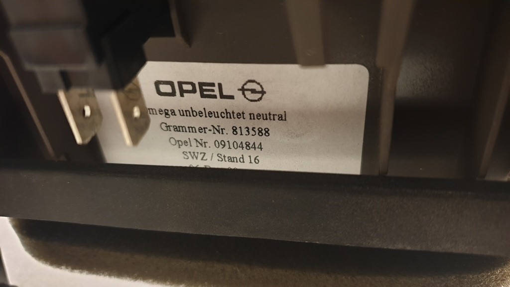 Afbeelding 6 van Opel Omega B Armsteun voor bruin 9104844