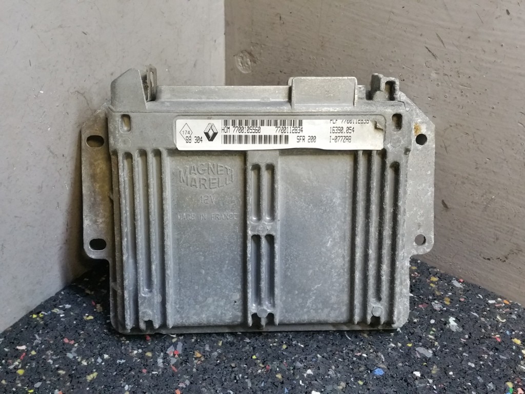 Afbeelding 1 van Renault Twingo I1.2 D7F Motor Computer 7700105560 96 t/m 01