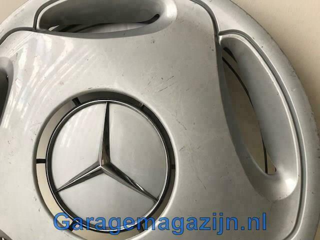 Afbeelding 7 van Wieldop Mercedes C Combi (s202) 15 inch A2104010024 lichte g