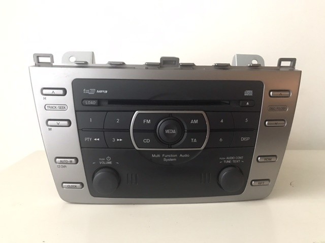 Afbeelding 1 van Radio cd speler Mazda 6 sport GS1E669RXA