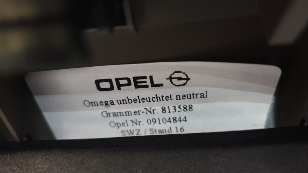 Afbeelding 4 van Opel Omega B Armsteun voor nieuw 9104844