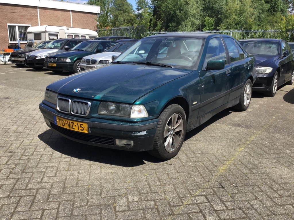 Afbeelding 1 van BMW 3-serie 316i Edition