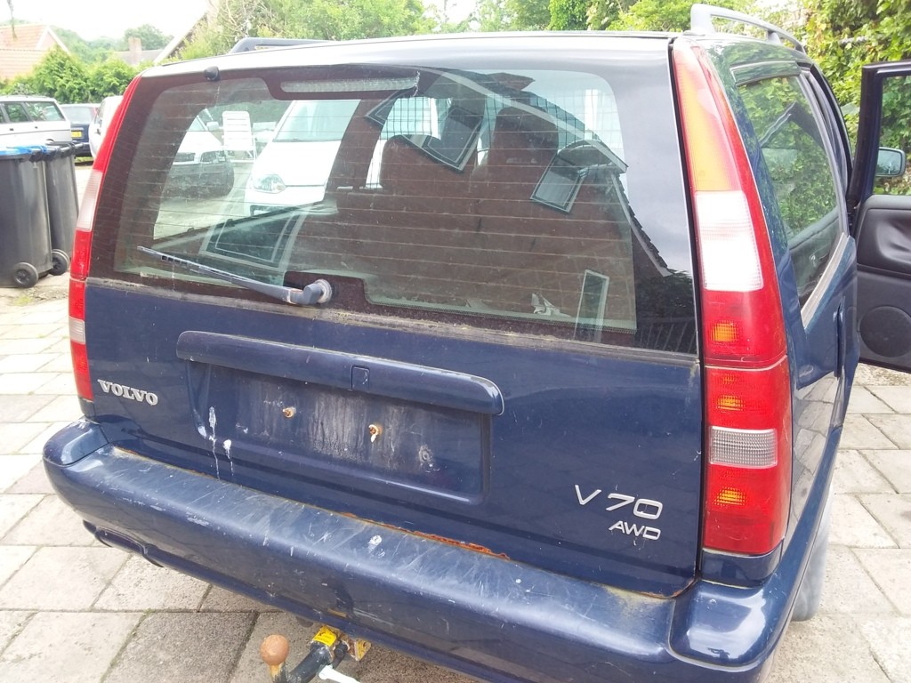 Afbeelding 20 van Volvo V70 2.5 T AWD