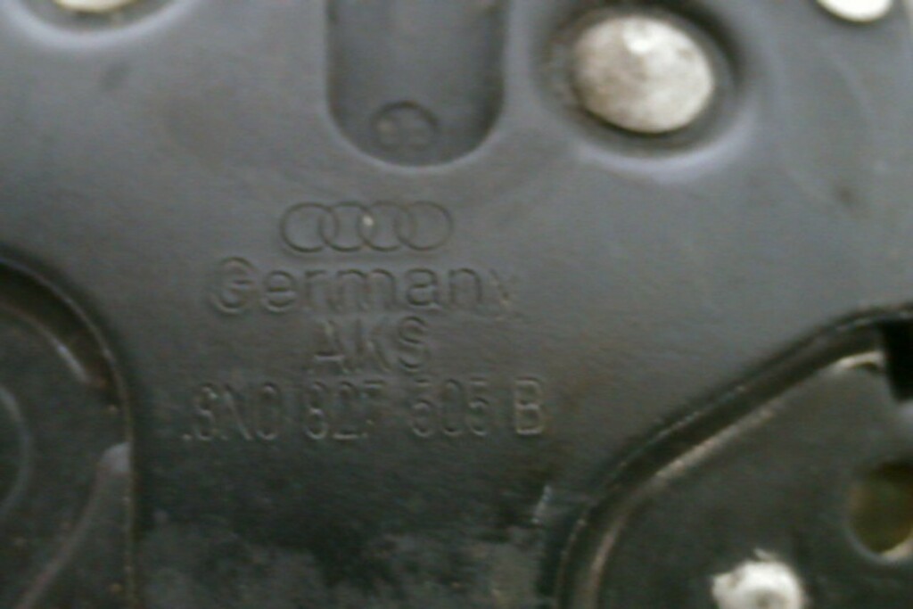 Afbeelding 5 van Achterklep Slotmechanisme 8N0827505B​ Audi TT 8N ('98-'06)
