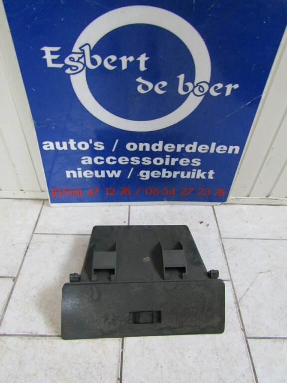 Afbeelding 1 van Dashboardkastje opbergvakje Opel Kadett D