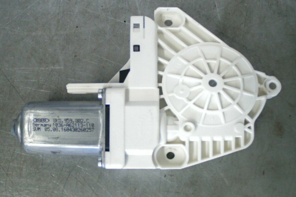 Afbeelding 2 van Raammotor rechtsvoor ​​8K0959802C​ ​​Audi A1 8X ('10-'18)​