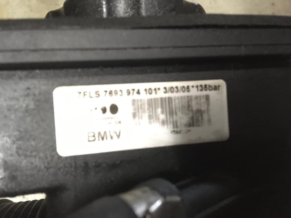 Afbeelding 2 van Stuurbekrachtigingspomp voor BMW E60 7693974101