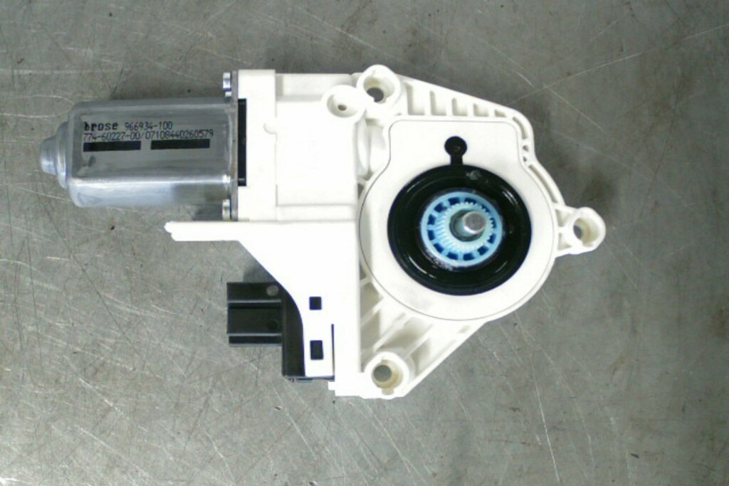Afbeelding 1 van Raammotor RV 8K0959802​ ​​Audi A4 Avant B8 ('08-'16)​