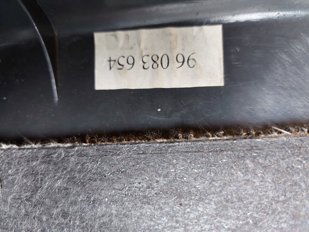 Afbeelding 5 van kofferklep bekleding grijs Volvo V70 I ('97-'00) 96083654