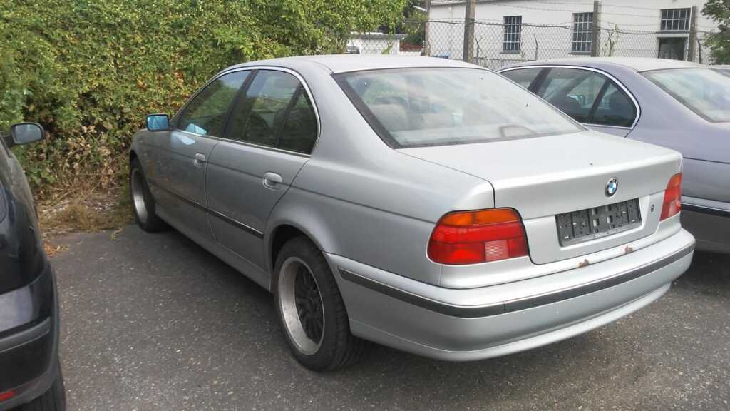 Afbeelding 6 van BMW 5-serie 520i