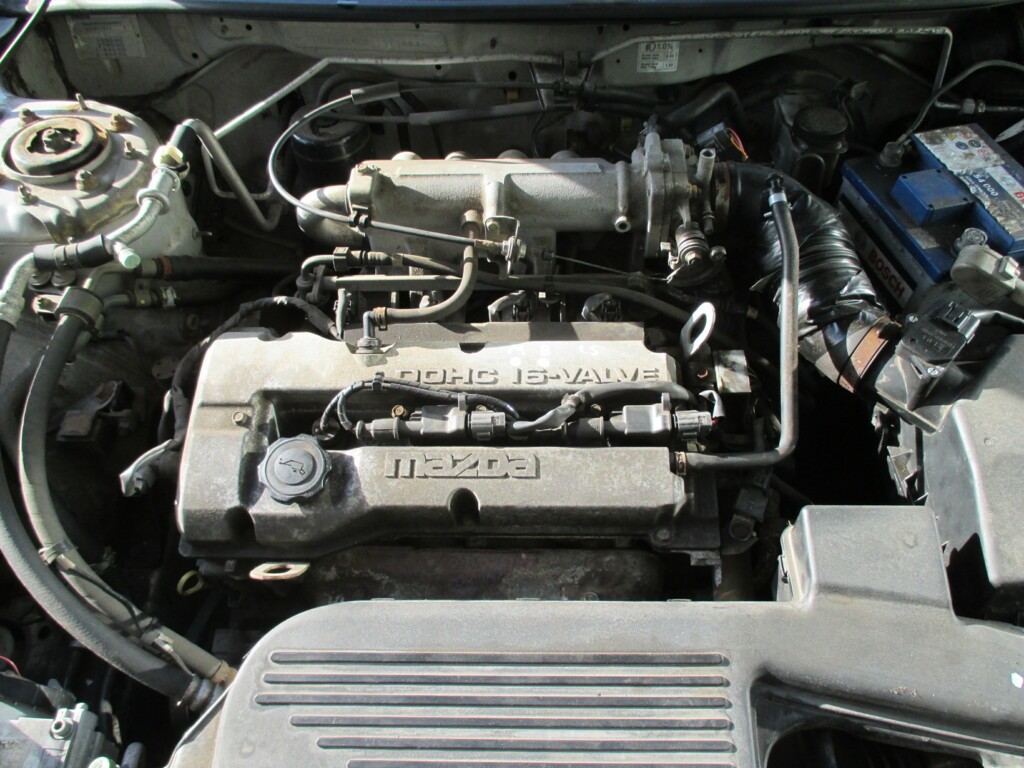 Afbeelding 7 van Mazda 323 Fastbreak 1.5i LX