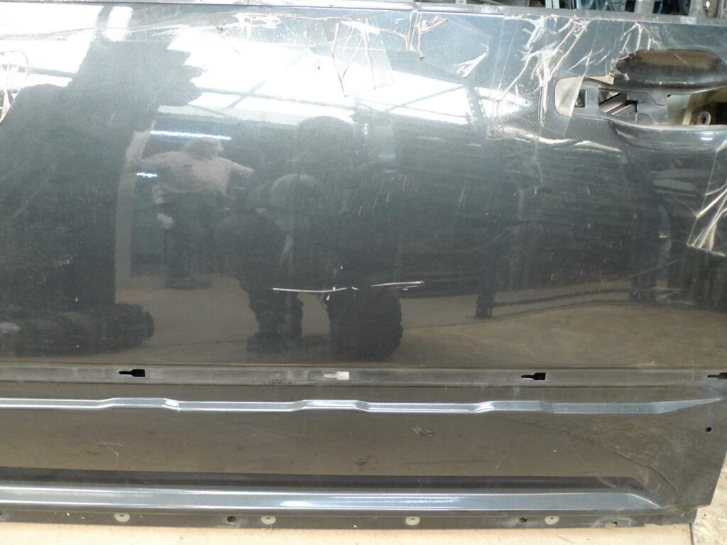 Afbeelding 2 van Portier Mercedes 140 linksvoor 199U blauwzwart vrij nette deur wat krassen en taperesten A1407200105 A1407202305 A1407202505
