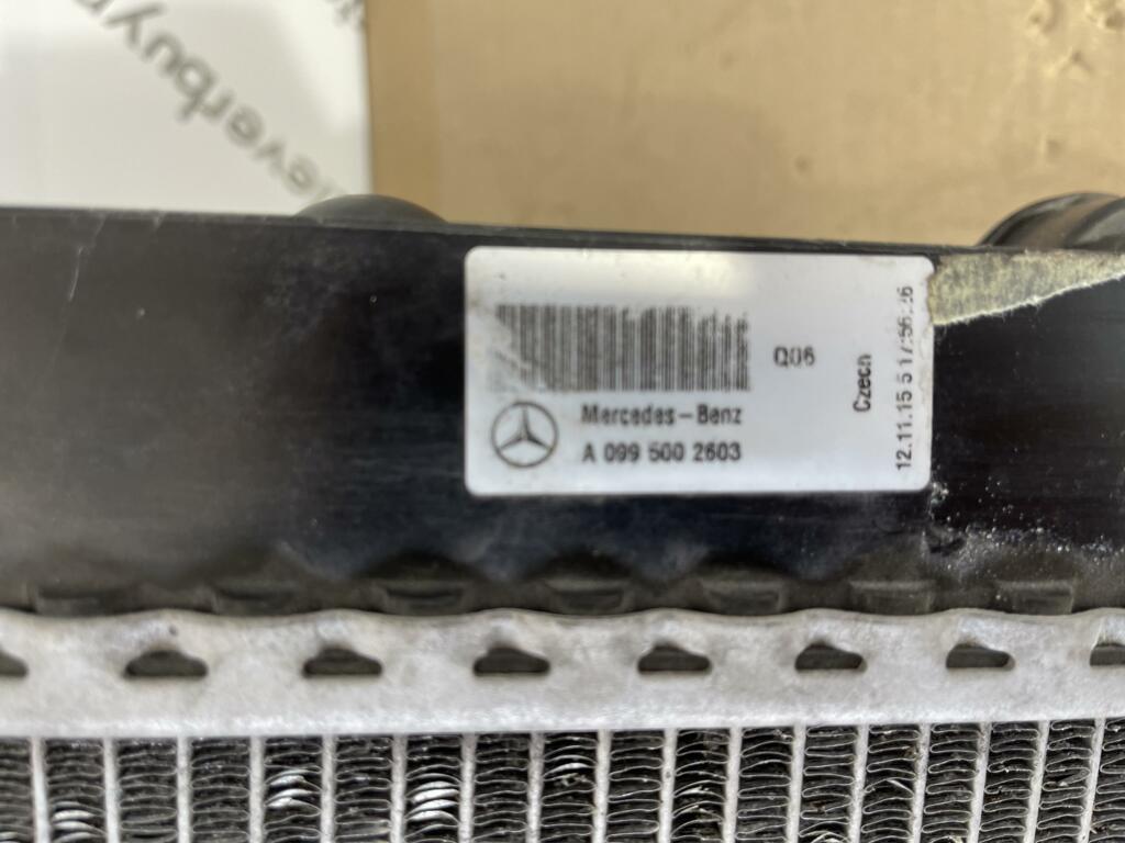 Afbeelding 3 van Radiator origineel Mercedes ('09-'16) A0995002603